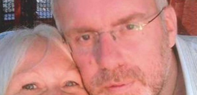 Babasını öldürüp sehpa yaptı