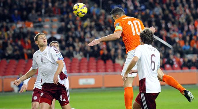 ŞOK FARK! Hollanda: 6 - Letonya: 0 (Geniş Özet)