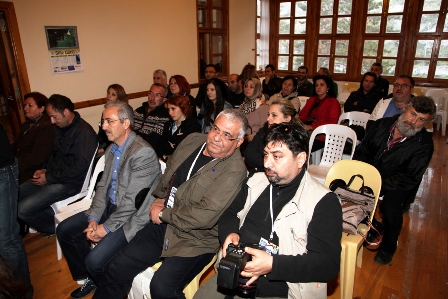Markadaen önemli araç fotoğraftır