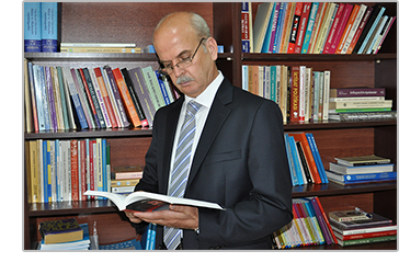 Celal Bayar Üniversitesi Rektörlüğüne atanan Prof. Dr. Ahmet Kemal Çelebi kimdir?