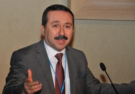 İnsan hakları çalıştayı başladı