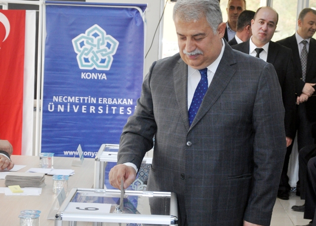 Necmettin Erbakan Üniversitesi'nde rektör seçimi tamam!