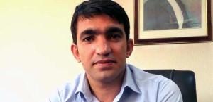 Aynı Belediyede Baba Temizlik Görevlisi, Oğul Başkan Yardımcısı