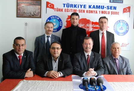 "Eğitim çalışanları yine mutsuz"