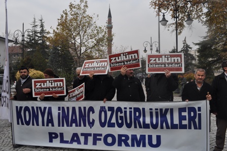 Papanın amacı farklı