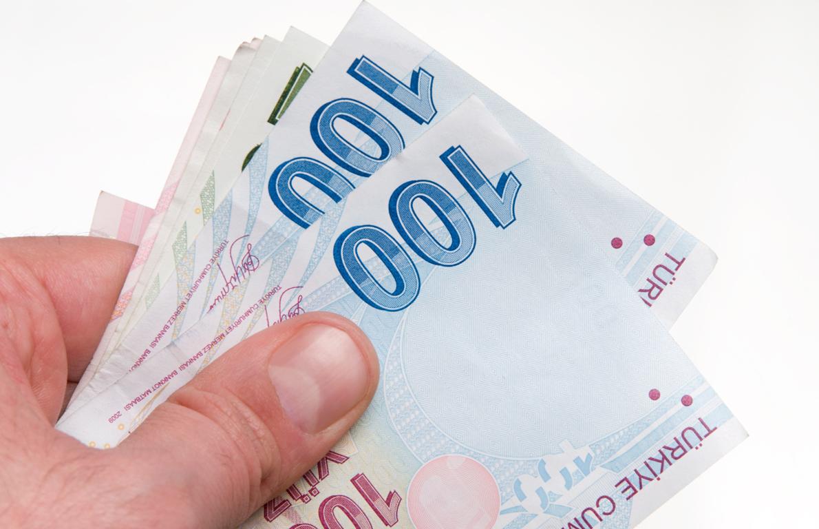 Bankalar Habersizce Kredi Verip Faiz İşletiyor