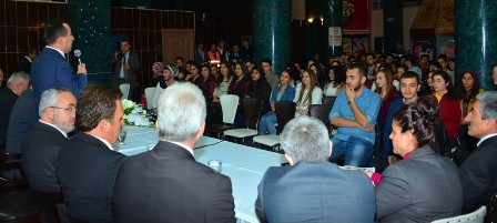 Şehrin yöneticileri ile buluştular