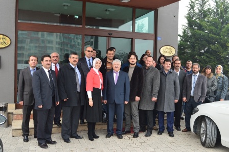 Diş hekimleri yemekte buluştu