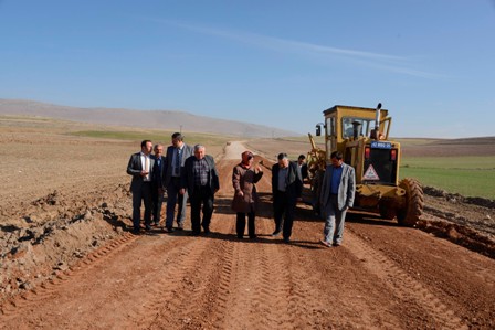 Kavak Mahallesi’nde yol çalışması