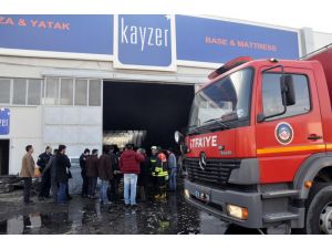 Kayseri'de mobilya fabrikasında yangın