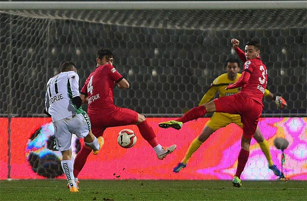 Yine hüsran: Gençlerbirliği: 2 - Torku Konyaspor: 0