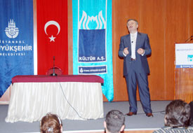 Akyürek Ankara ve İstanbul'da ders verdi