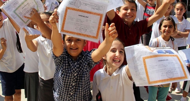 Okulların açılış tarihi belli oldu