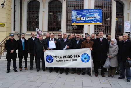 “ Kamu İşçisine servis var, memura yok “