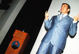 Tuzcuoğlu Kars Siyaset Akademisi'nde