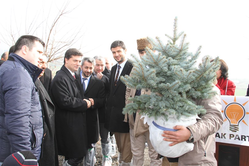AK Parti İl Başkanı bakın kim oldu! Yönetimde kimler var?