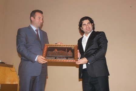 "Doğru dürüst evlat yetiştirin"