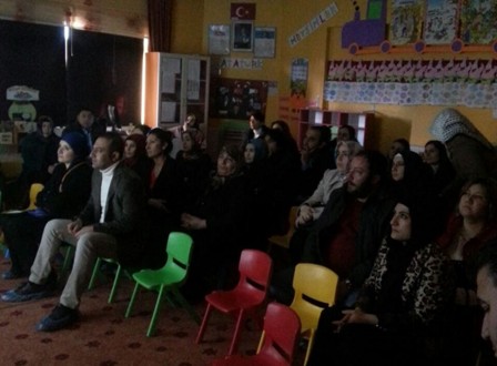 Anaokulda velilere seminer