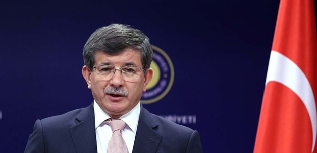 Davutoğlu'dan belediye başkanlarına uyarı: Diz çökelim önünde