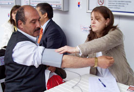 Yüksek tansiyon hastalarına uyarı!