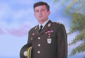 Binbaşının baba ocağı yasa boğuldu