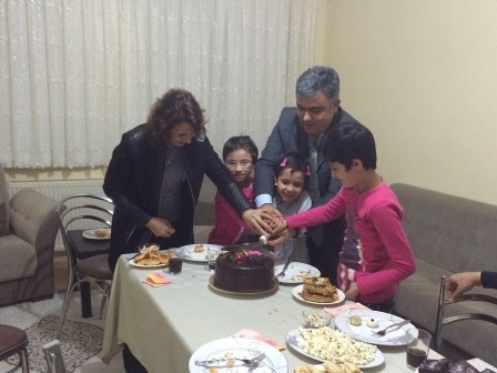 Özgüven yeni yıla ziyaretlerle girdi