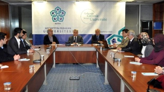 Rektör Şeker Öğrenci Temsilcileri ile Bir Araya Geldi