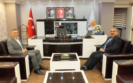 Bakan yardımcısı Etyemez’den Arat’a ziyaret