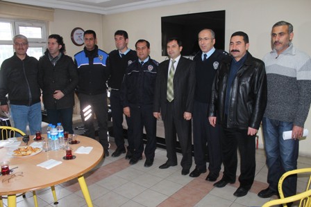 Polislere başarı belgeleri verildi