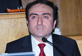 Büro çalışanlarına bel fıtığı uyarısı