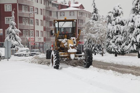 Selçuklu’da karla mücadele seferberliği