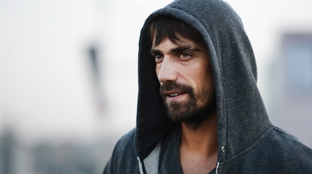 Ünlü aktör, Fenerbahçeli yıldızla kavga etti