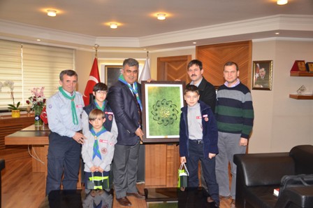 İzcilerden Özgüven’e ziyaret