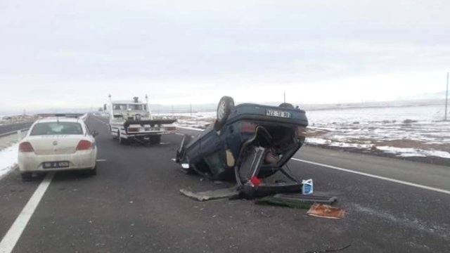 Konya Aksaray yolunda feci kaza 1 Ölü, 1 Yaralı