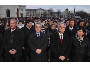 Paris'teki saldırılara tepkiler
