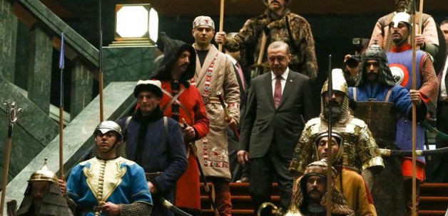 Cumhurbaşkanlığı forsundaki 16 Türk devleti