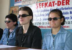 500 kadın yardım istedi