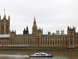 O ülkeden camilere şoke eden muhtıra!