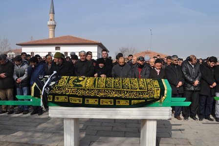 İ.Hakkı Kolat teyzesini kaybetti
