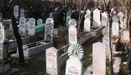 Yaya yolunda araç çarpmıştı: Ömer Karabulut toprağa verildi
