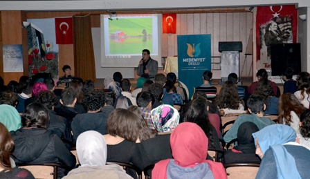 Eğitimciler öğrencilerle buluşuyor