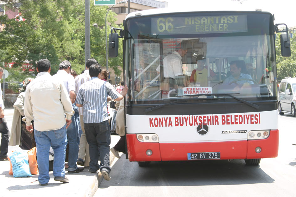 Toplu ulaşımı kullananlar dikkat! Dolandırıcıların yeni oyunu...