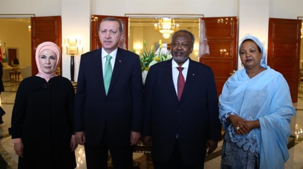 Cumhurbaşkanı Cibuti'ye cami sözü verdi