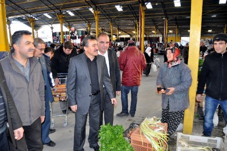 Tutal'dan pazar esnafına teşekkür