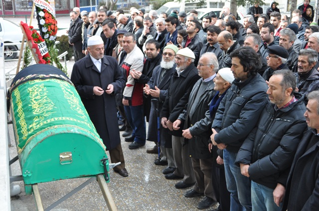 Göksel Bozdoğan'ın annesi vefat etti