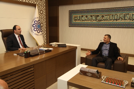 Arat’tan Altay’a ziyaret