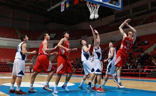 Yıldız Milliler, Sırbistan’ı devridi