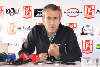 Süper Lig'e teknik adam dayanmıyor