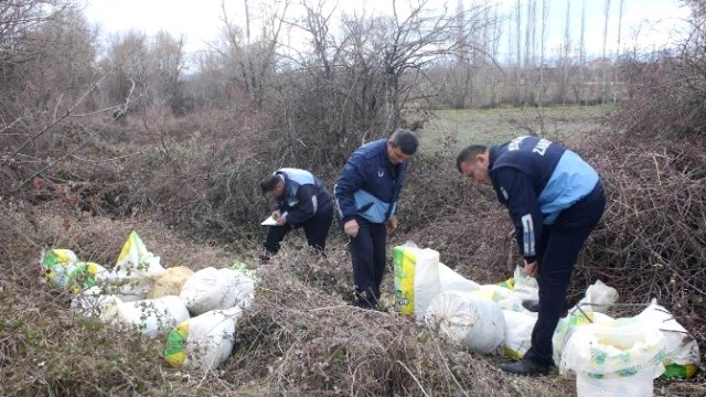 Konya'da 24 Çuval Bozuk Tulum Peyniri Bulundu