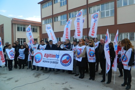 Eğitim-İş’ten nöbet eylemi